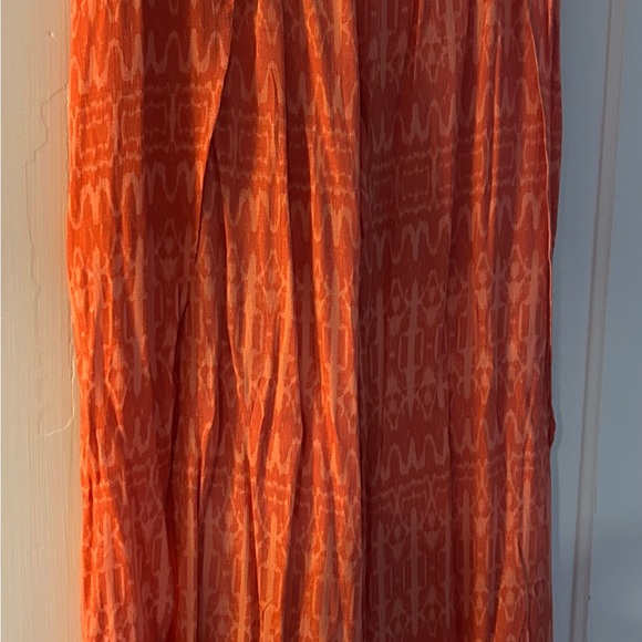 Women's Red Patterned Pants - Picture 2 of 3